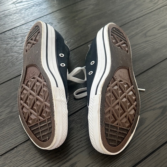 Converse Monochrome Lace-Up Sneakers - Picture 2 of 3